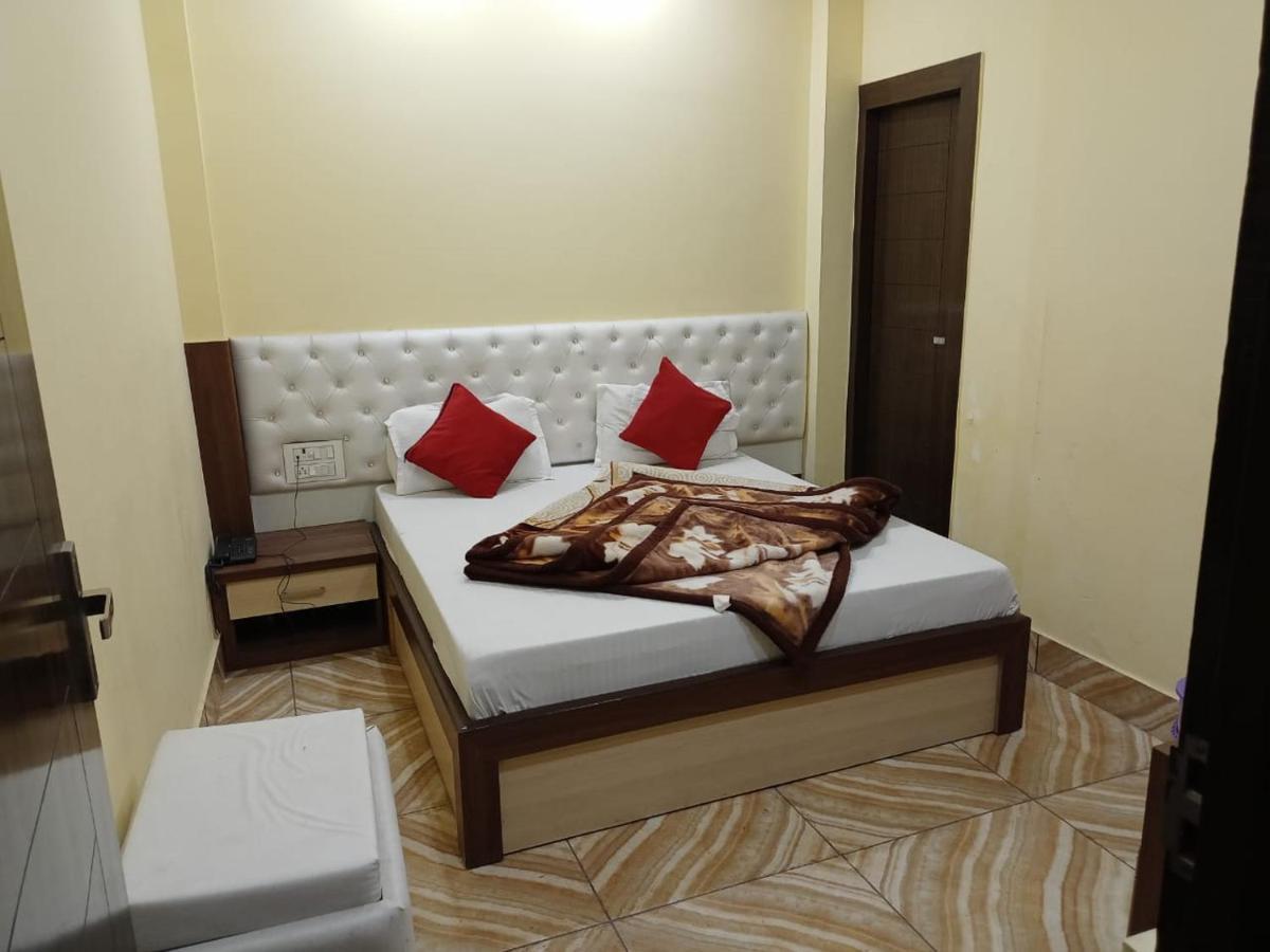 Hotel vinayak inn Haridwār Eksteriør bilde